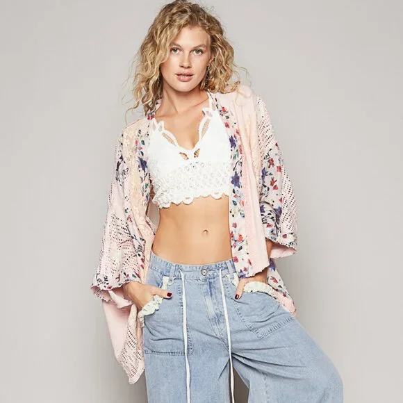 POL Floral Kimono in Blush Multi - Picture 2 of 7
